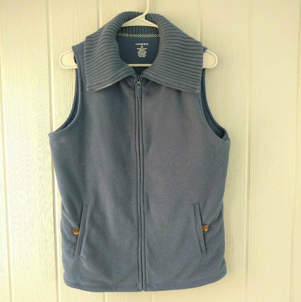 3/$15 Lands' End heavy fleece vest
